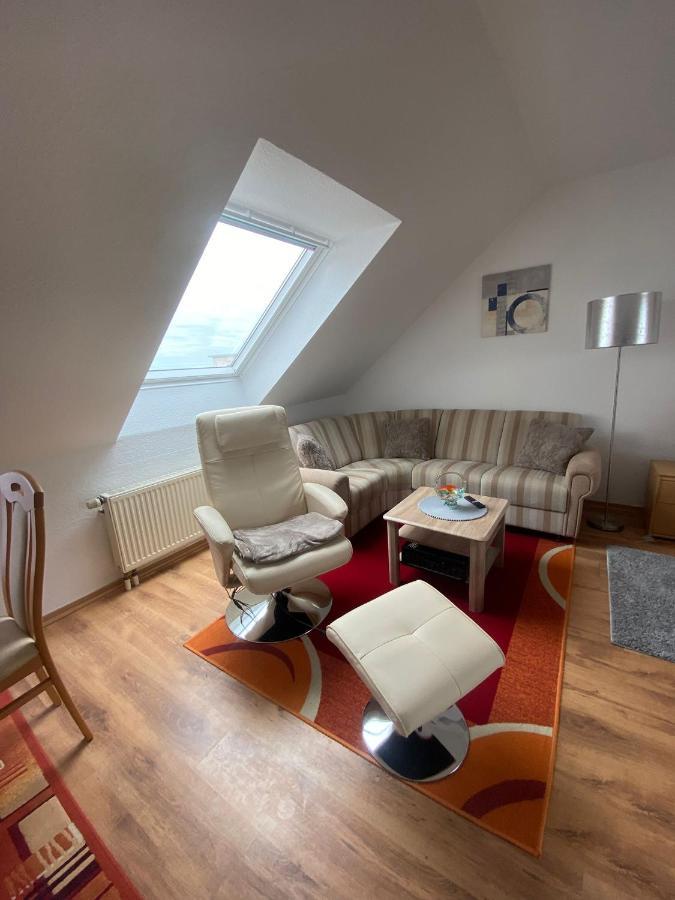 Dachgeschoss Apartment Mit Ausblick Halle  외부 사진